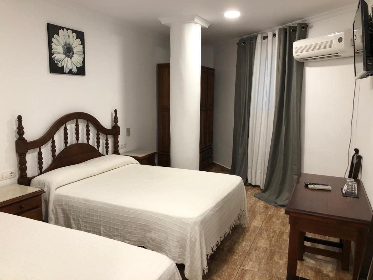 Hotel Manantiales Τορρεμολίνος Εξωτερικό φωτογραφία
