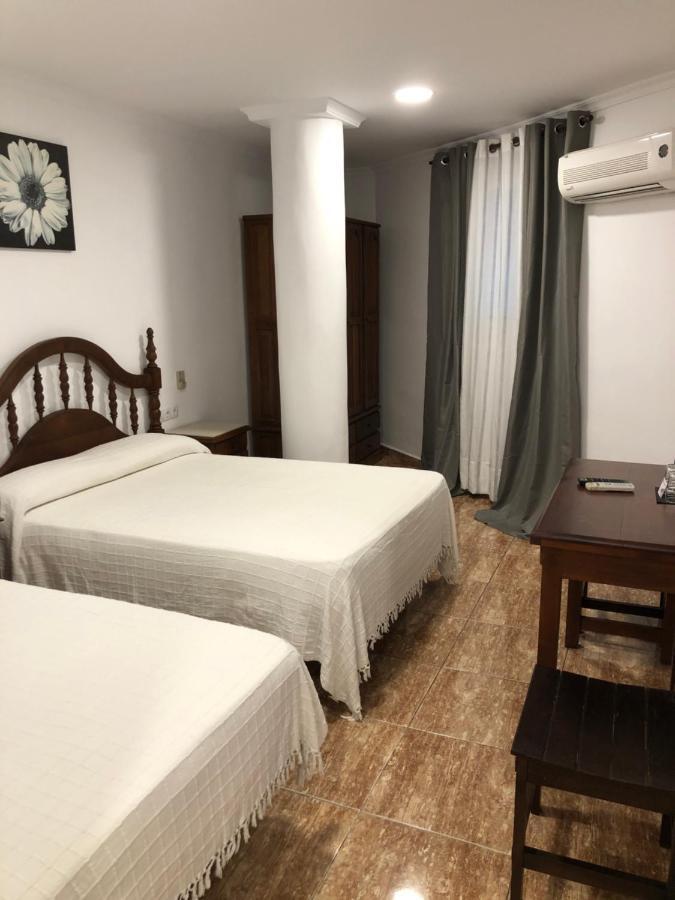 Hotel Manantiales Τορρεμολίνος Εξωτερικό φωτογραφία
