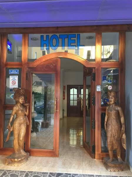Hotel Manantiales Τορρεμολίνος Εξωτερικό φωτογραφία