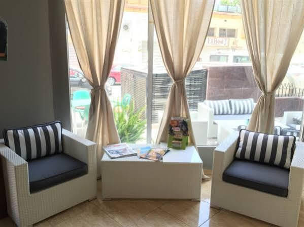 Hotel Manantiales Τορρεμολίνος Εξωτερικό φωτογραφία