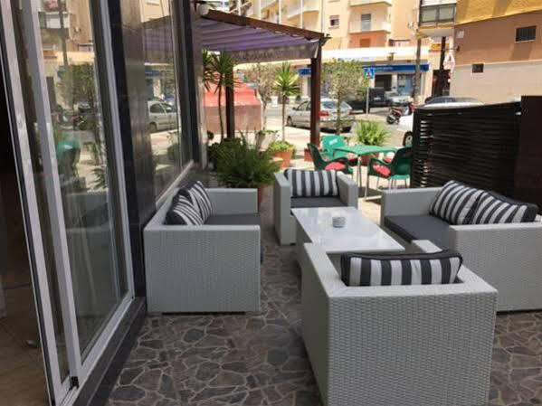 Hotel Manantiales Τορρεμολίνος Εξωτερικό φωτογραφία