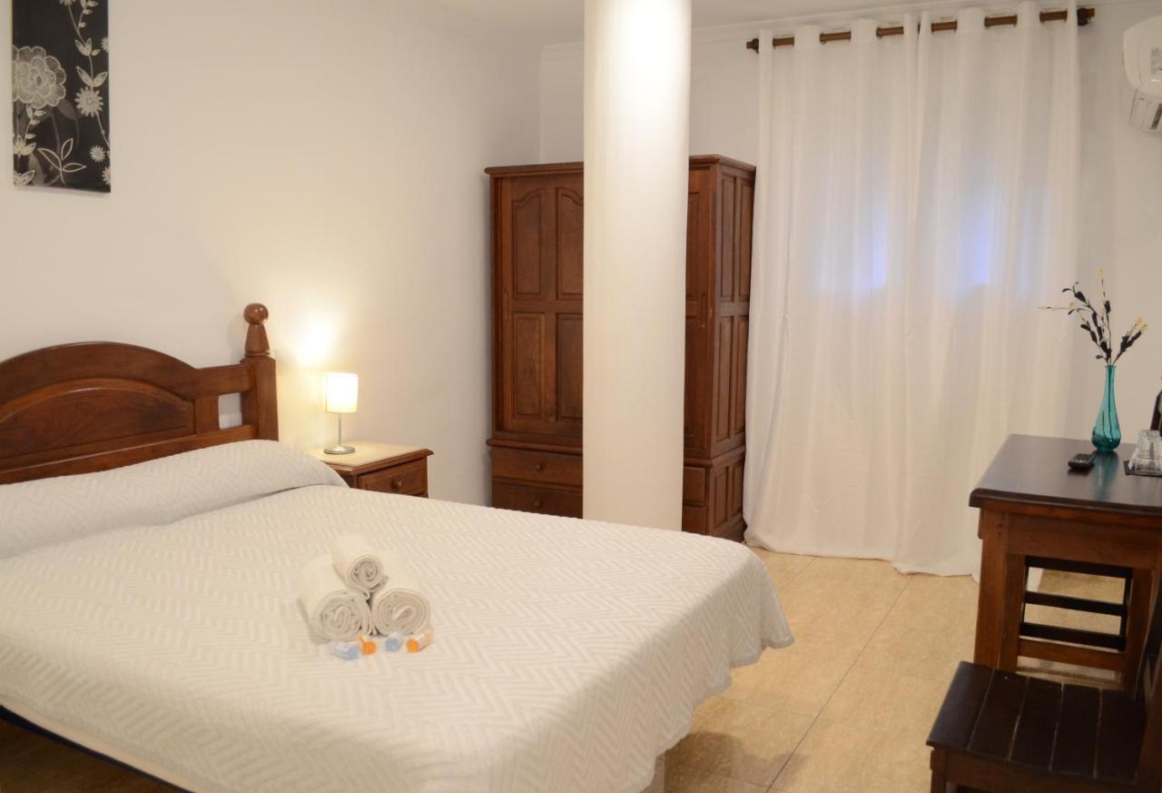 Hotel Manantiales Τορρεμολίνος Εξωτερικό φωτογραφία